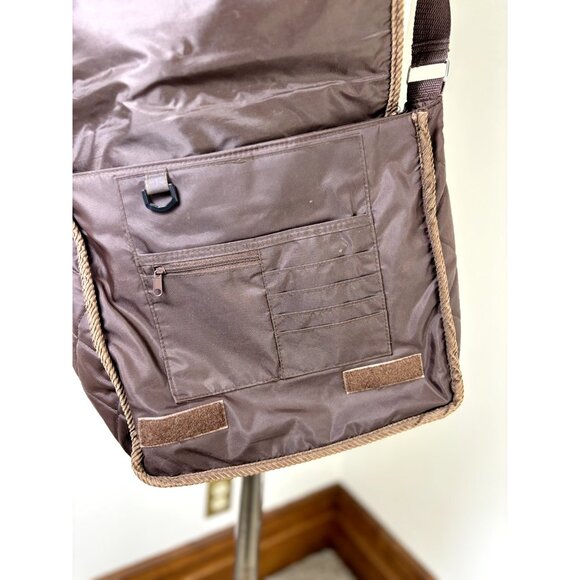 Winnie the Pooh Brown Crossbody Tote Bag, Disney Character Bag - Picture 4 of 9